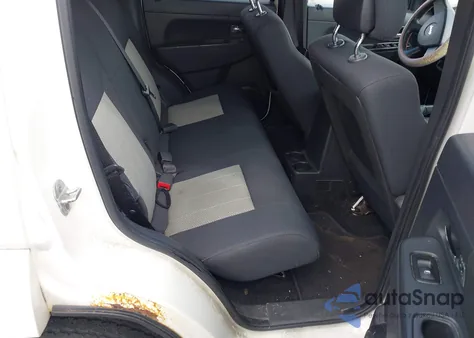 2010 Jeep Liberty Sport из США, поврежденный, VIN 1J4PN2GK1AW182528